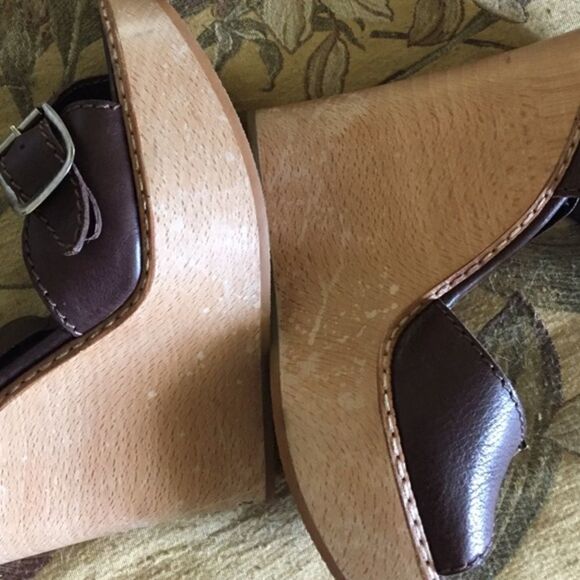 Chloe Edition Anniversaire platforms - Picture 4 of 4